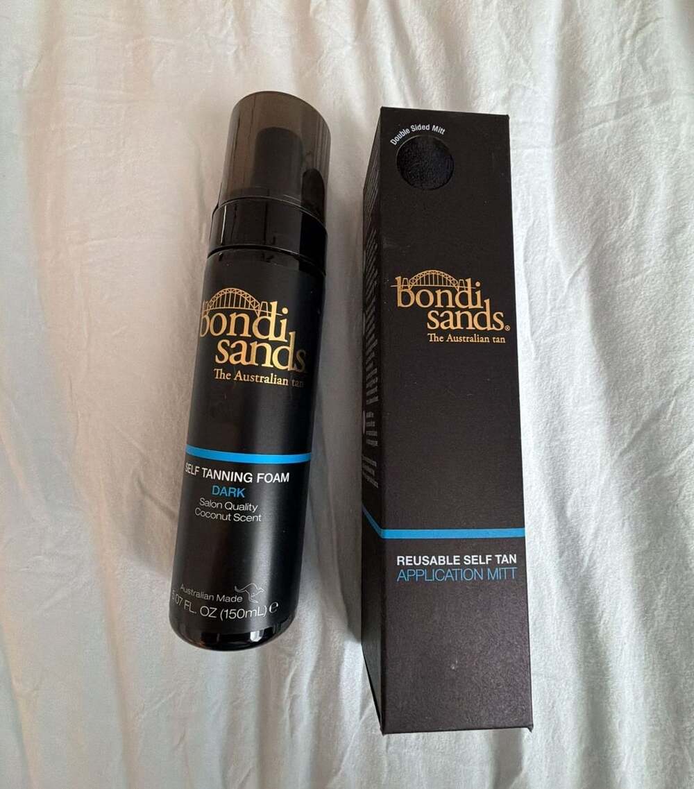 Bondi Sands Self Tanning Foam Dark 5.07 Fl Oz And Mitt Set